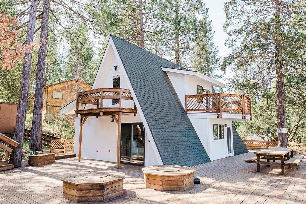 Gemütliche A Frame Cabin, Bass Lake, Ca. in Bass Lake