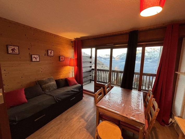 Studio pour 3 personnes, avec balcon et vue - 1