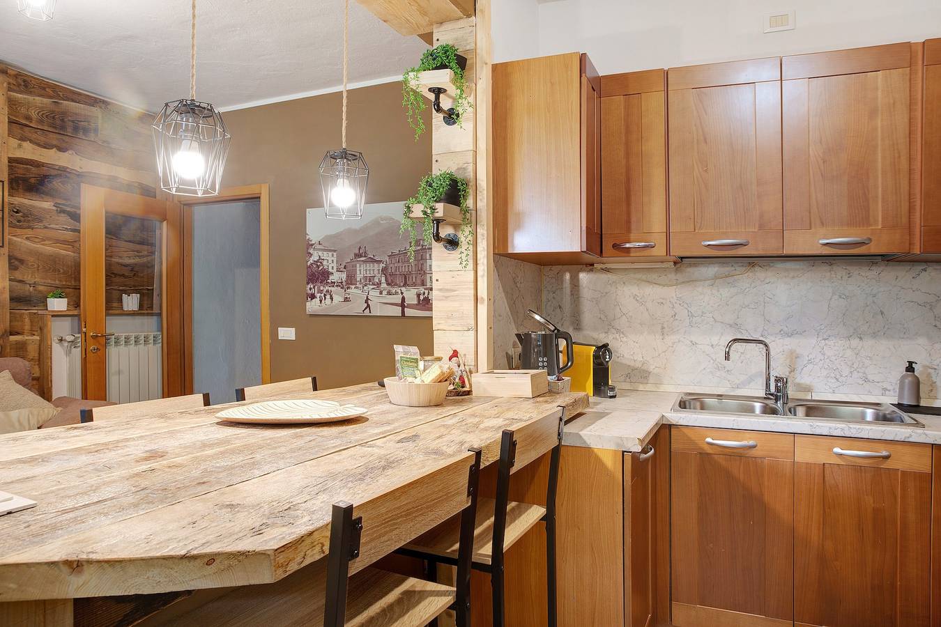 Ganze Wohnung, Ferienwohnung 'Typical In Valtellina' mit Bergblick, privater Terrasse und Wi-Fi in Montagna in Valtellina (Dorf), Montagna in Valtellina