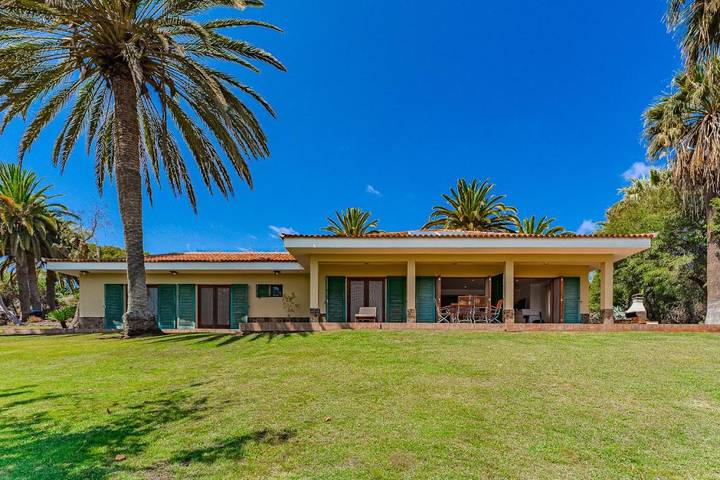 Gîte pour 6 personnes, avec piscine ainsi que terrasse et vue à San Sebastián de la Gomera - 3