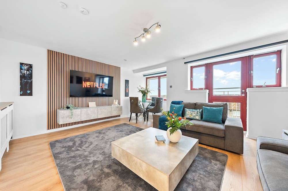 Ganze Wohnung, Modernes 3-Zimmer Apartment nahe Glasgow Stadtzentrum, Flughafen und Loch Lomond in West Dunbartonshire
