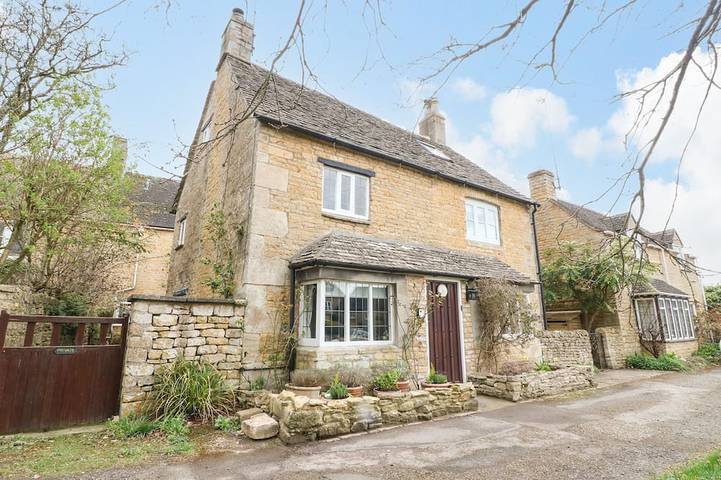 Cottage for 5 people, with garden, with pets in Bourton-on-the-Water