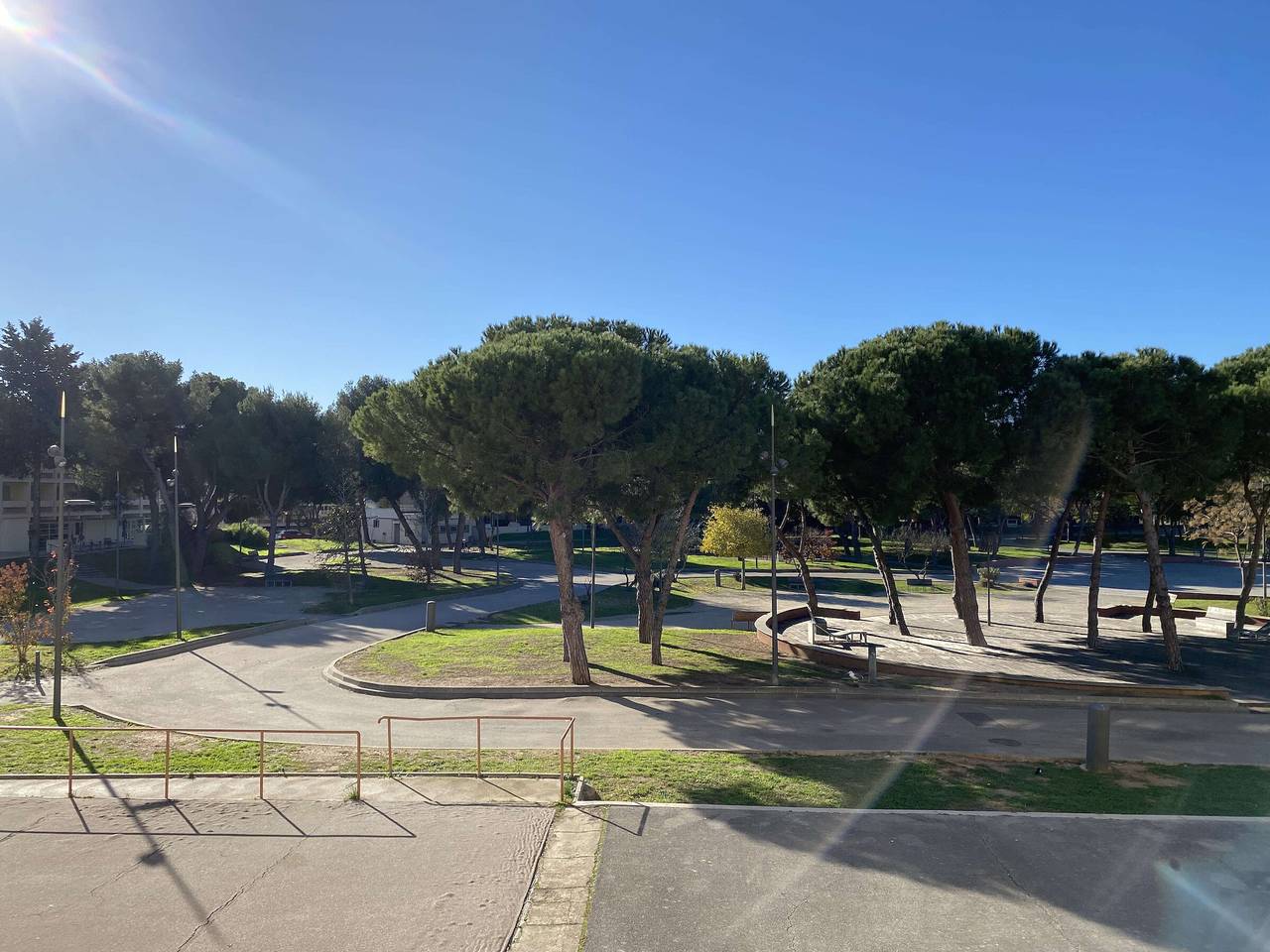 Ganzes Studio, Gemütliches Studio mit Balkon und Wifi in Balaruc-les-Bains in Balaruc-les-Bains, Côte d'Améthyste