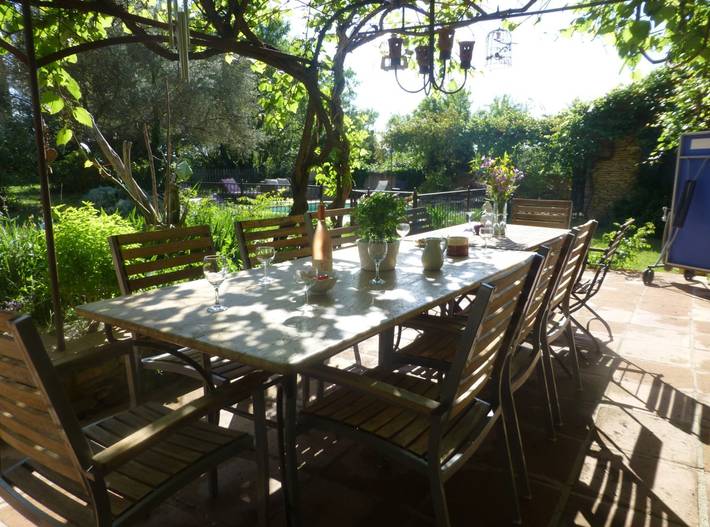 Location de vacances pour 14 personnes, avec jardin ainsi que piscine et terrasse dans le Vaucluse - 4
