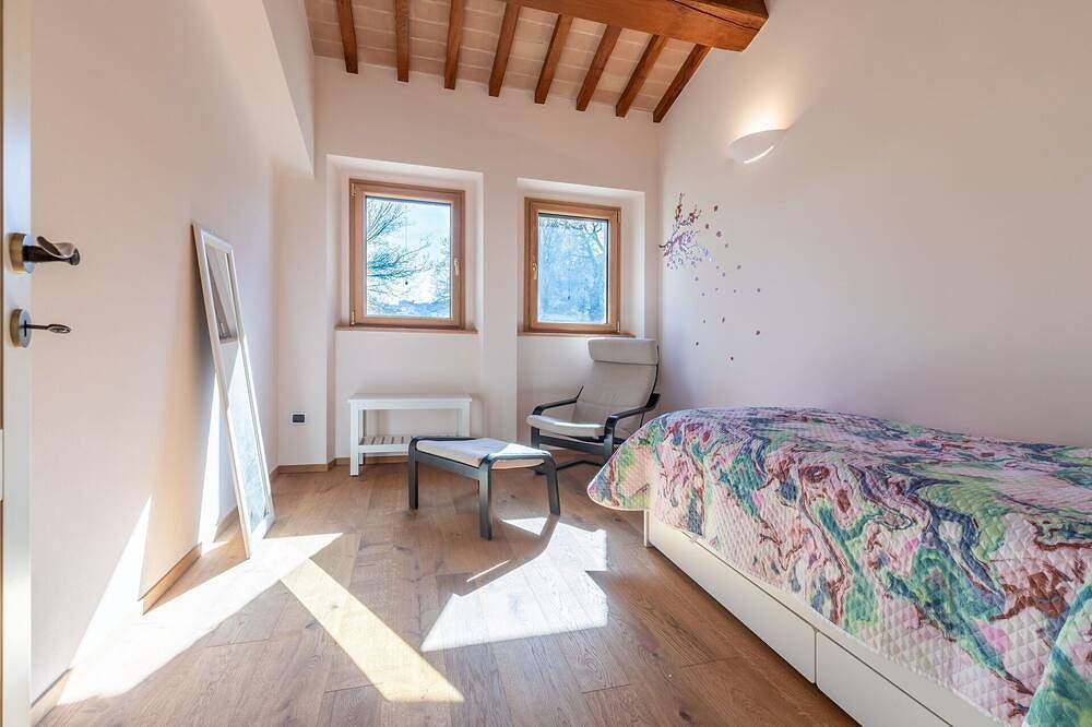Villa en Macerata con 5 habitaciones, capacidad 12 in Macerata, Provincia de Macerata