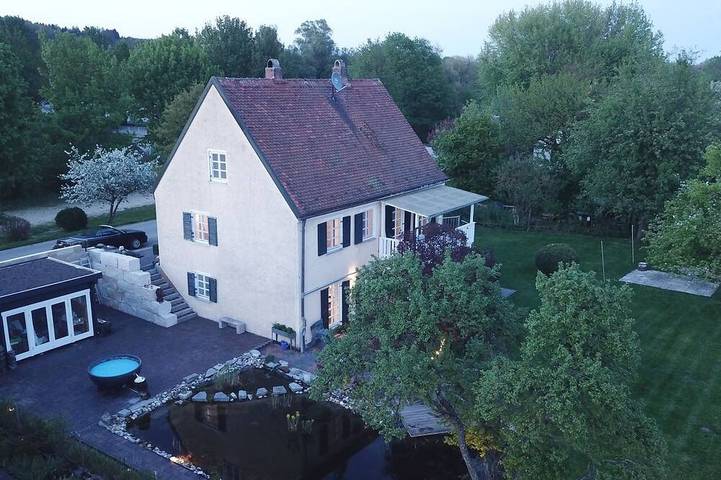 Ferienhaus für 19 Personen, mit Whirlpool und Garten sowie Balkon - 1