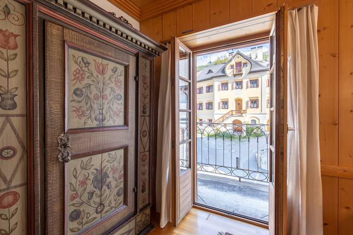 Ganze Wohnung, Chasa Tredeschin: Ferienwohnung mit Stil im Dorfkern von Sent in Sent, Unterengadin