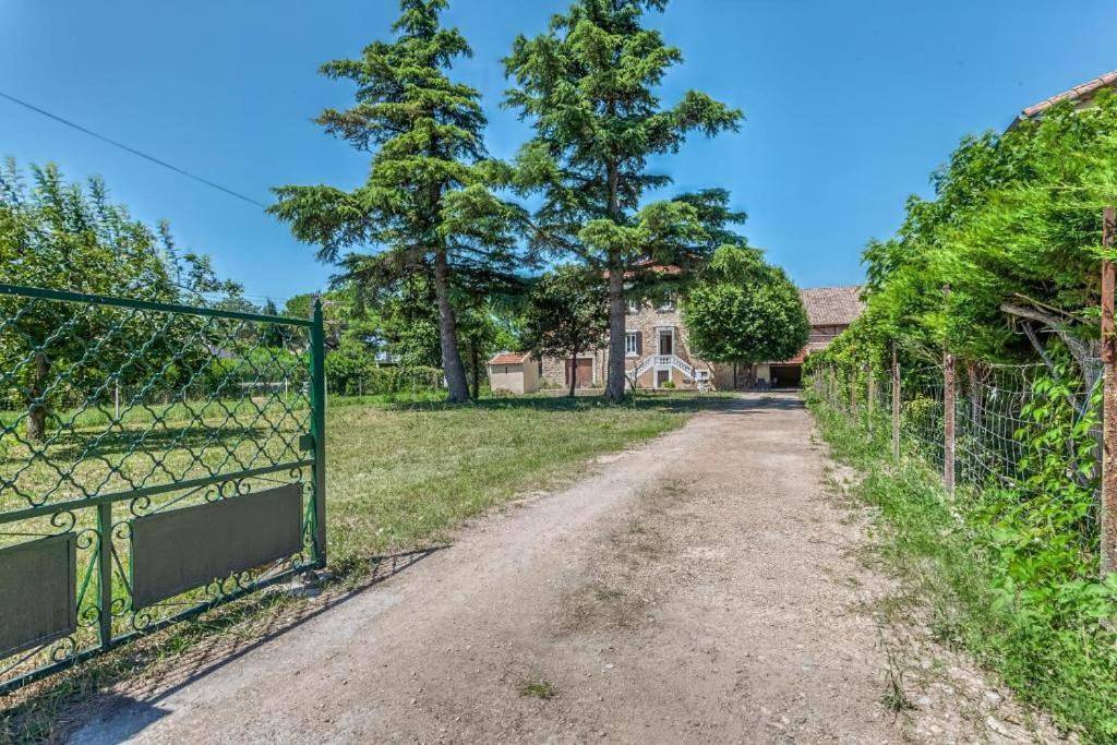 L'Ardèche en Provence avec chambres climatisées et jardin ombragé in Pont-Saint-Esprit, Nimes und Umgebung