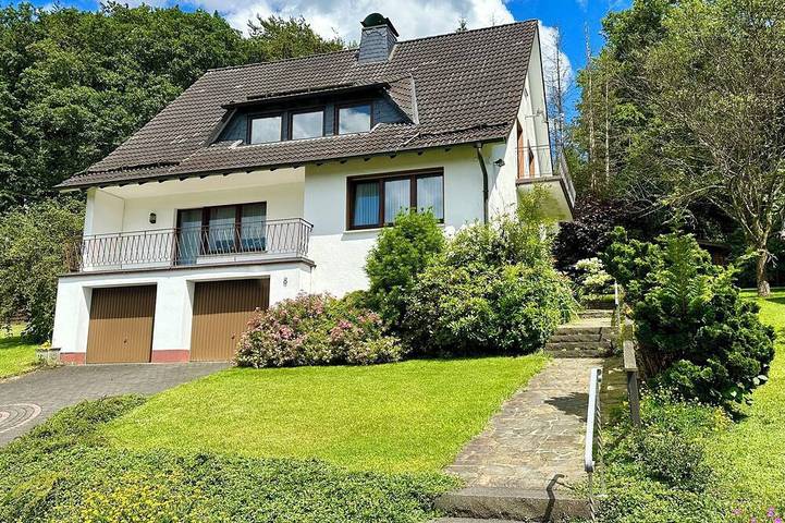 Ferienwohnung für 3 Personen, mit Haustier in Reichshof