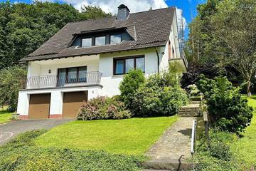 Ferienwohnung für 3 Personen, mit Haustier in Reichshof