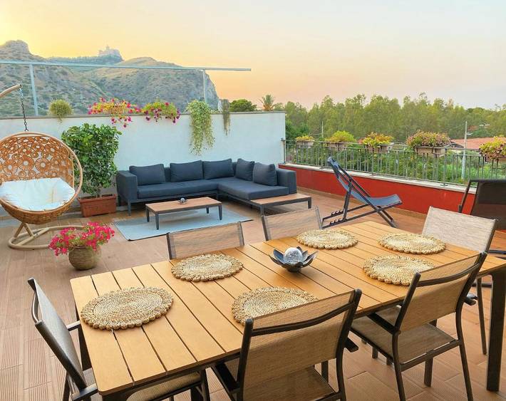 Appartamento per 9 persone, con Balcone e Terrazza nonché Panorama a Oliveri