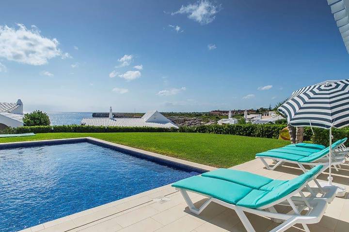 Chalet para 6 personas, con jardín y balcón en Binibeca
