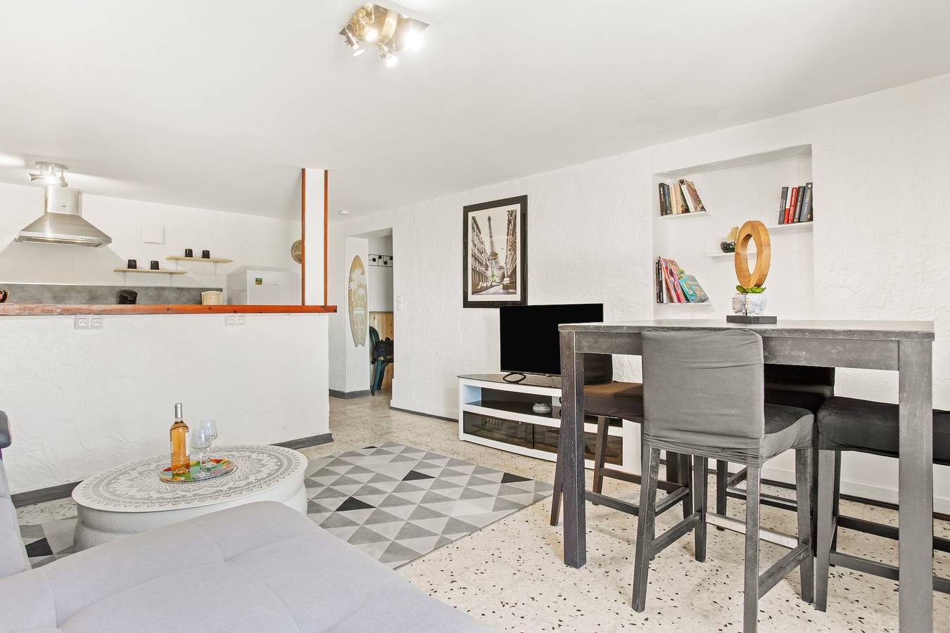 Appartement entier, Appartement "La Marina" avec terrasse et jardin privés in Saint-Aygulf, Fréjus
