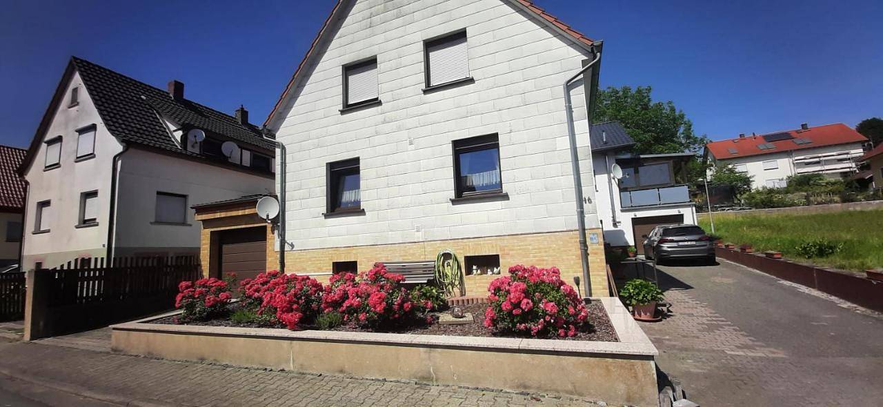 Ganze Wohnung, Two-Bedroom Apartment in Reichelsheim, Odenwaldkreis