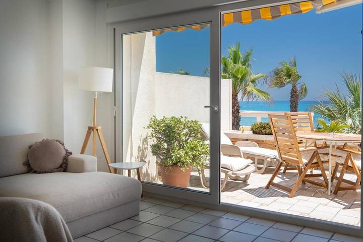 Ferienwohnung für 4 Personen, mit Balkon und Terrasse sowie Garten und Ausblick in La Mata