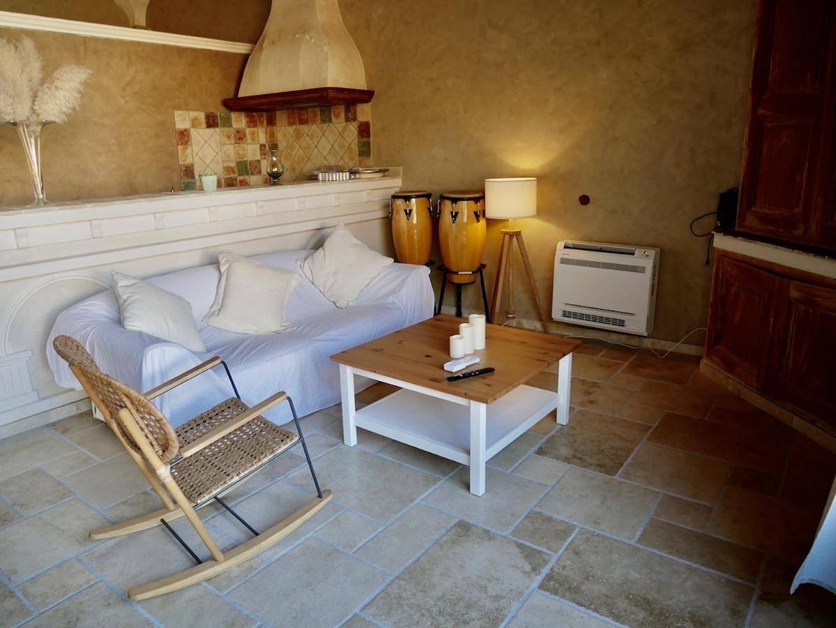 Le Pool House - Private Jacuzzi - Mas des Sous Bois in Ventabren, Côte méditerranéenne (France)