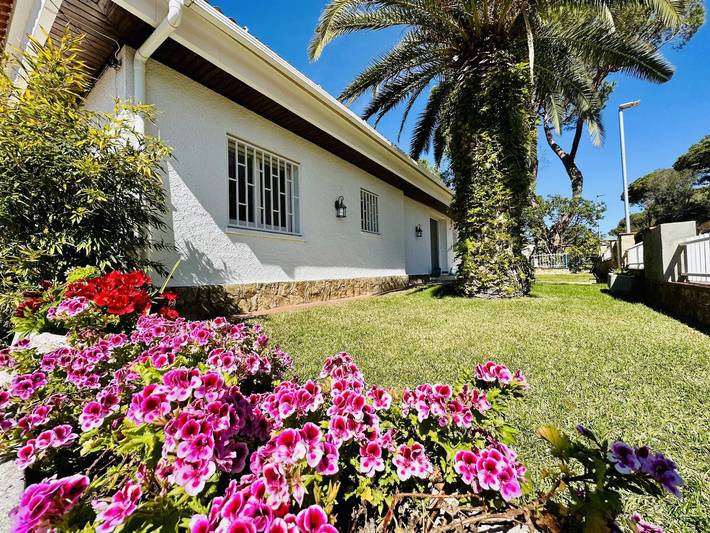 Casa rural para 11 personas, con Balcón y Terraza además de Jardín y Piscina en Platja d'Aro - 4