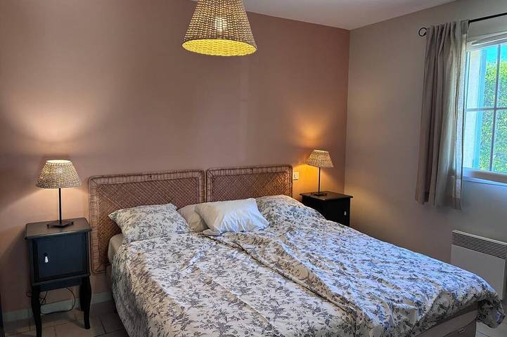 Location de vacances pour 8 personnes, avec jardin et terrasse à Saint-Didier - 2