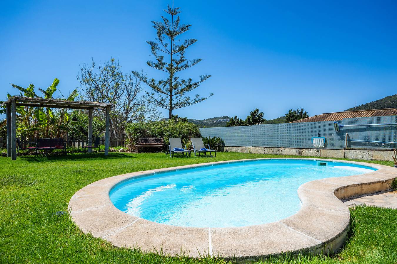 Country House 'Padre' with Private Pool, Wi-Fi and Air Conditioning in Son Servera, East Majorca