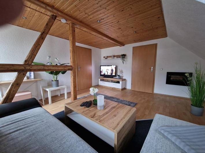 Ferienwohnung für 3 Personen, mit Terrasse und Garten sowie Ausblick in Burkhardtsdorf