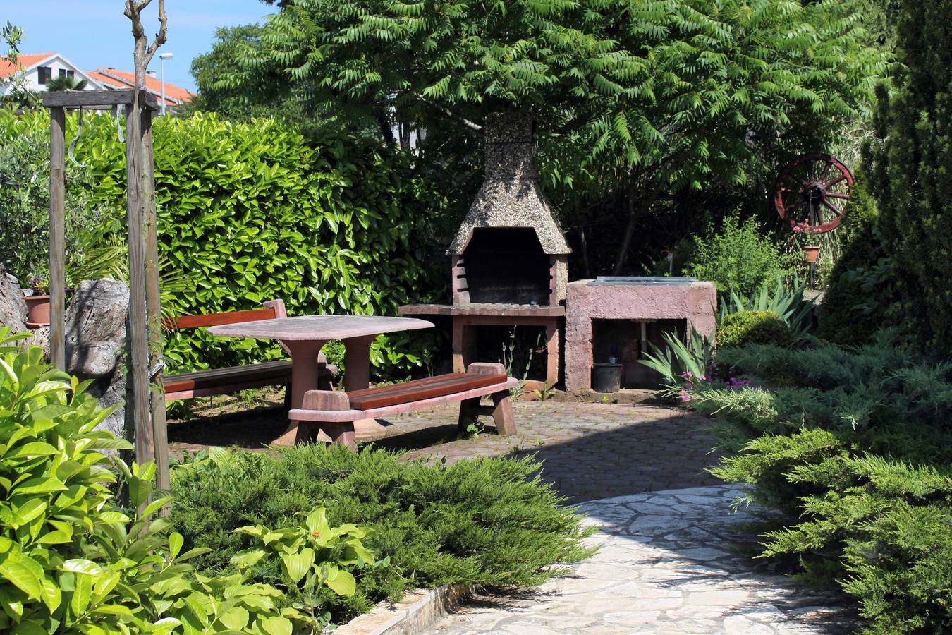 Appartamento vacanze a Njivice a partire da 91€ a notte