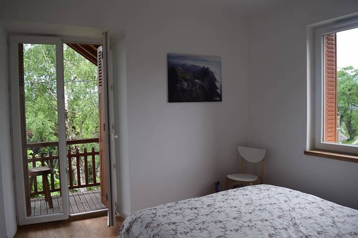 Gîte pour 4 personnes, avec jardin et balcon à Mouxy - 2