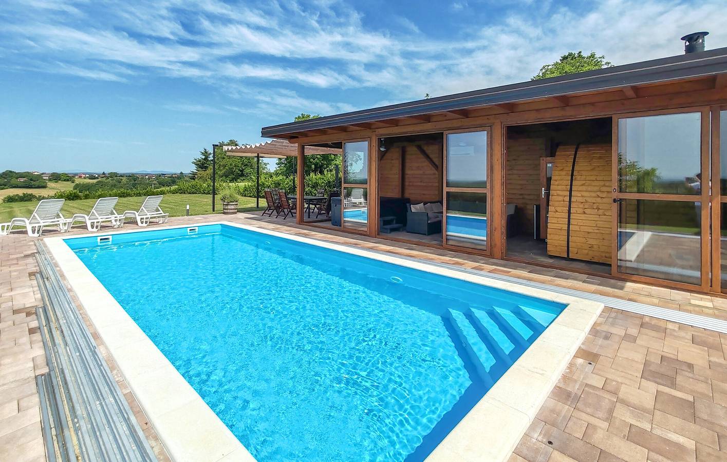 Charmante 2-Zimmer-Wohnung mit Pool, WLAN, Parkplatz und Grill! in Bjelovar-Bilogora