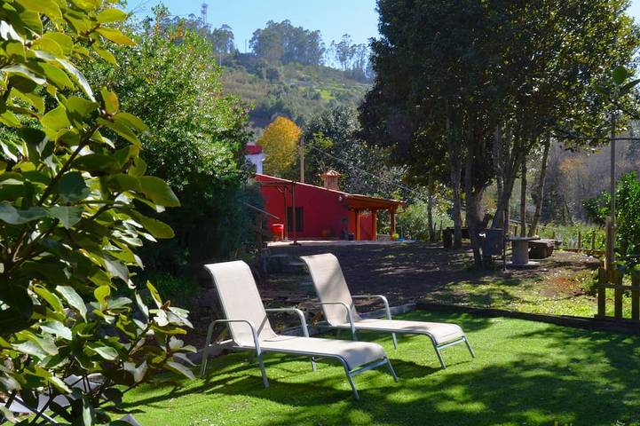 Casa rural para 6 personas, con terraza y jardín - 1