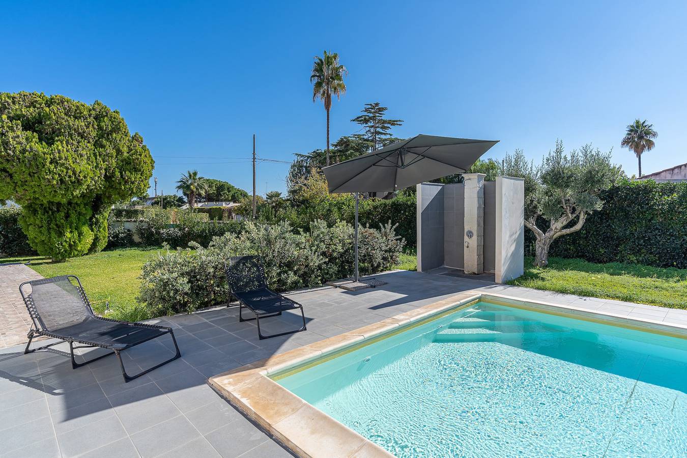 Villa 'Fontane Bianche-Piscina Privada' con Vistas al Mar, Wi-Fi y Aire Acondicionado in Fontane Bianche, Cassibile