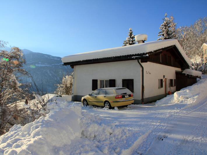 Ferienhaus für 9 Personen, mit Terrasse und Garten in Laax