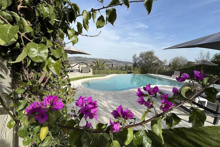 Villa pour 6 personnes, avec jardin et terrasse à Grasse