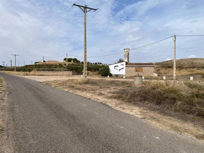 Cama y desayuno para 2 personas, con jardín y terraza en Bajo Aragón-Caspe