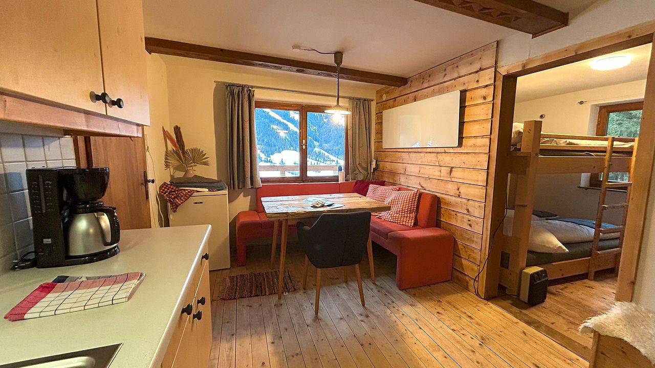Ganze Ferienwohnung, Ferienwohnung für 3 Personen (32 m²) in Niederau (Kufstein) in Hopfgarten im Brixental, Kitzbüheler Alpen