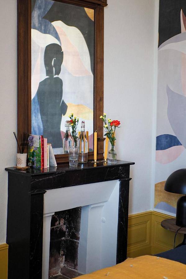 Location de vacances pour 2 personnes, avec jardin et piscine ainsi que terrasse et vue à Maillezais - 3