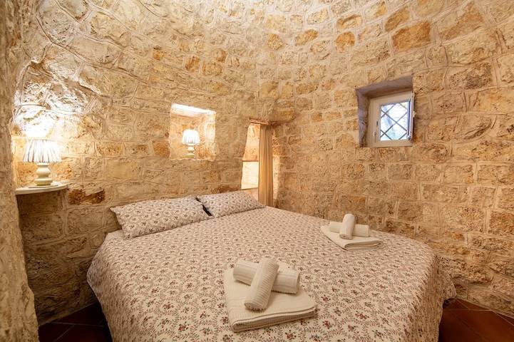 Location de vacances pour 13 personnes, avec jardin et jacuzzi, animaux acceptés dans Ceglie Messapico - 3