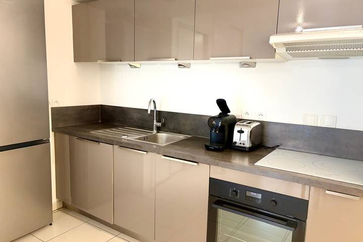 Appartamento intero, Appartamento vacanze per 4 persone con balcone in Juan-les-Pins, Antibes