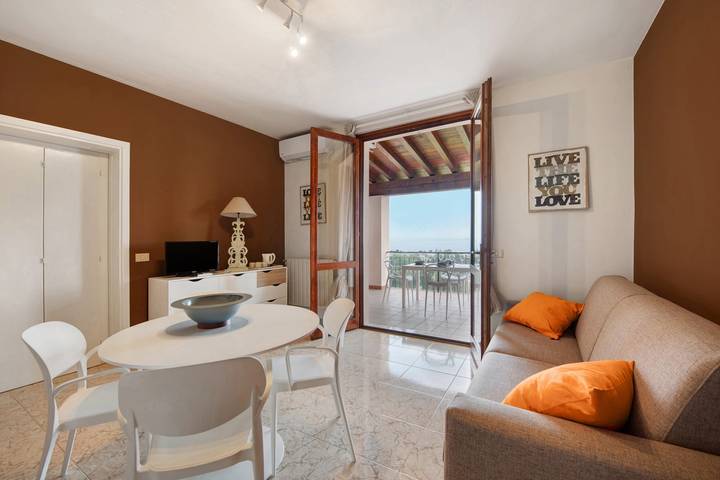 Ferienwohnung für 4 Personen, mit Seeblick in Soiano del Lago