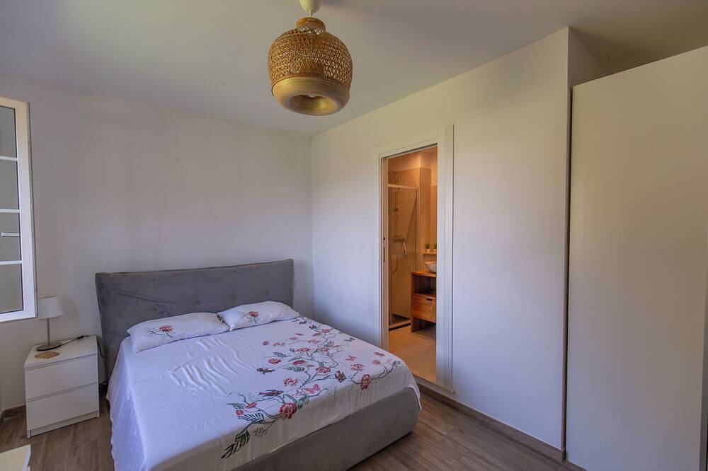 Villa Aura Private Estate: Massive 6000m² Garden with Rome Views in Frascati, Castelli Romani