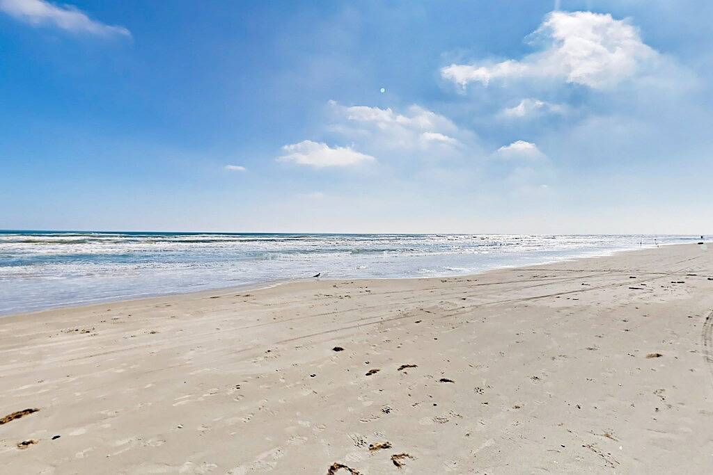 Vacation Home for 10 Guests in Port Aransas, Mustang Island