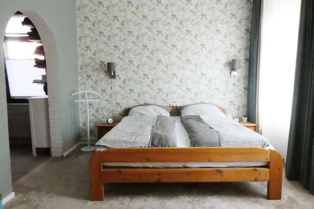 Ganze Wohnung, Landgang Deck 1    90qm²  mit Garten.     Wichtig: 2 Kinder bis 3 Jahre frei in Elsfleth, Wesermarsch