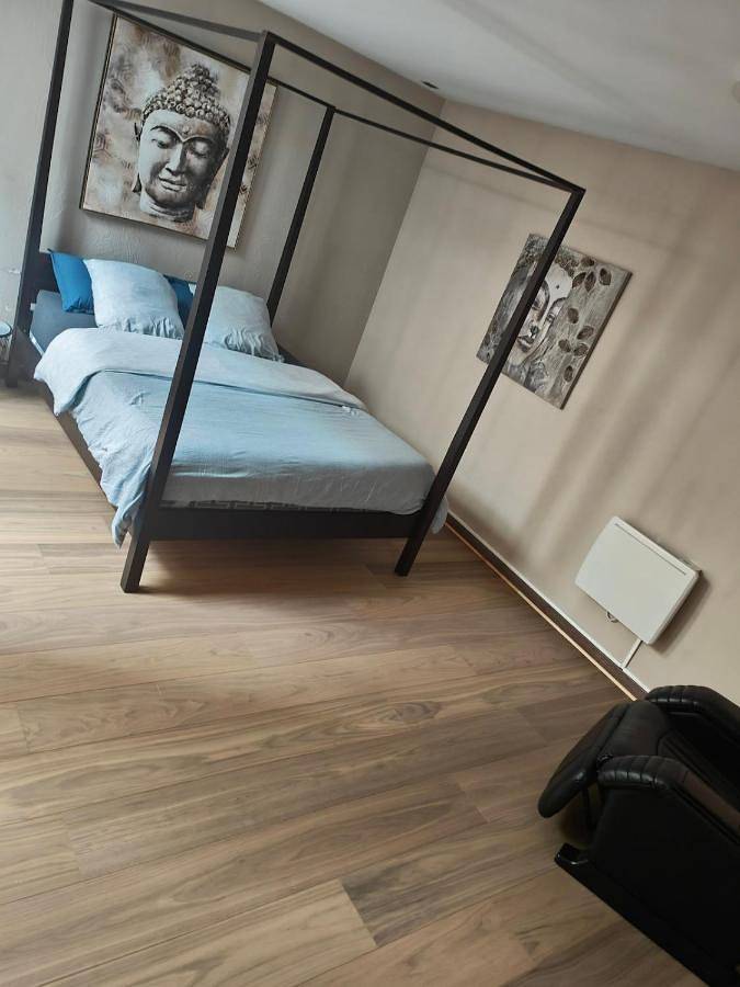 Gîte pour 2 personnes, avec terrasse ainsi que sauna et jacuzzi à Bergues - 2
