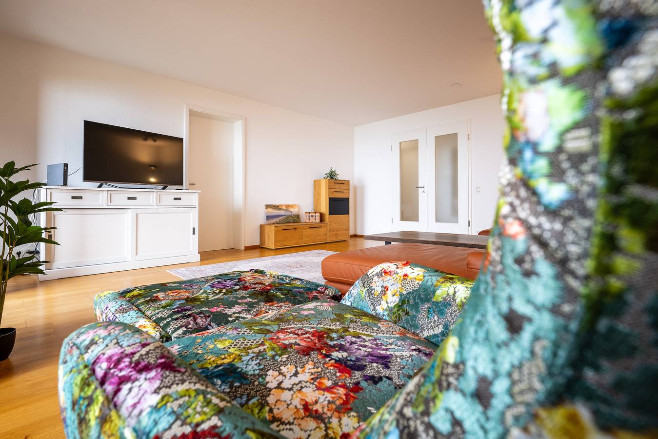 Ganze Ferienwohnung, Großzügige Ferienwohnung in Wilhelmshaven am Südstrand mit Balkon & Meerblick | Wohnung 28 in Südstrand (gebührenfrei), Wilhelmshaven