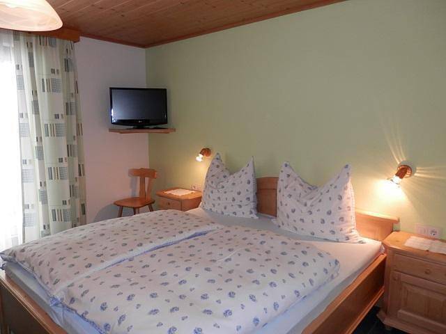 B&B für 2 Personen, mit Garten und Balkon, kinderfreundlich in Tirol - 4
