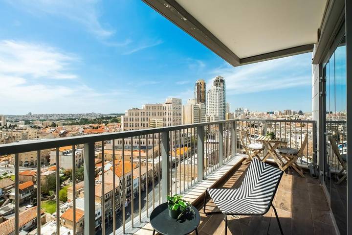 Ferienwohnung für 6 Personen, mit Ausblick und Terrasse, mit Haustier in Jerusalem