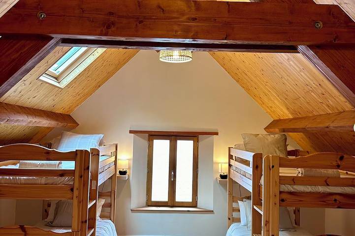 Gîte pour 8 personnes à Viscos - 4