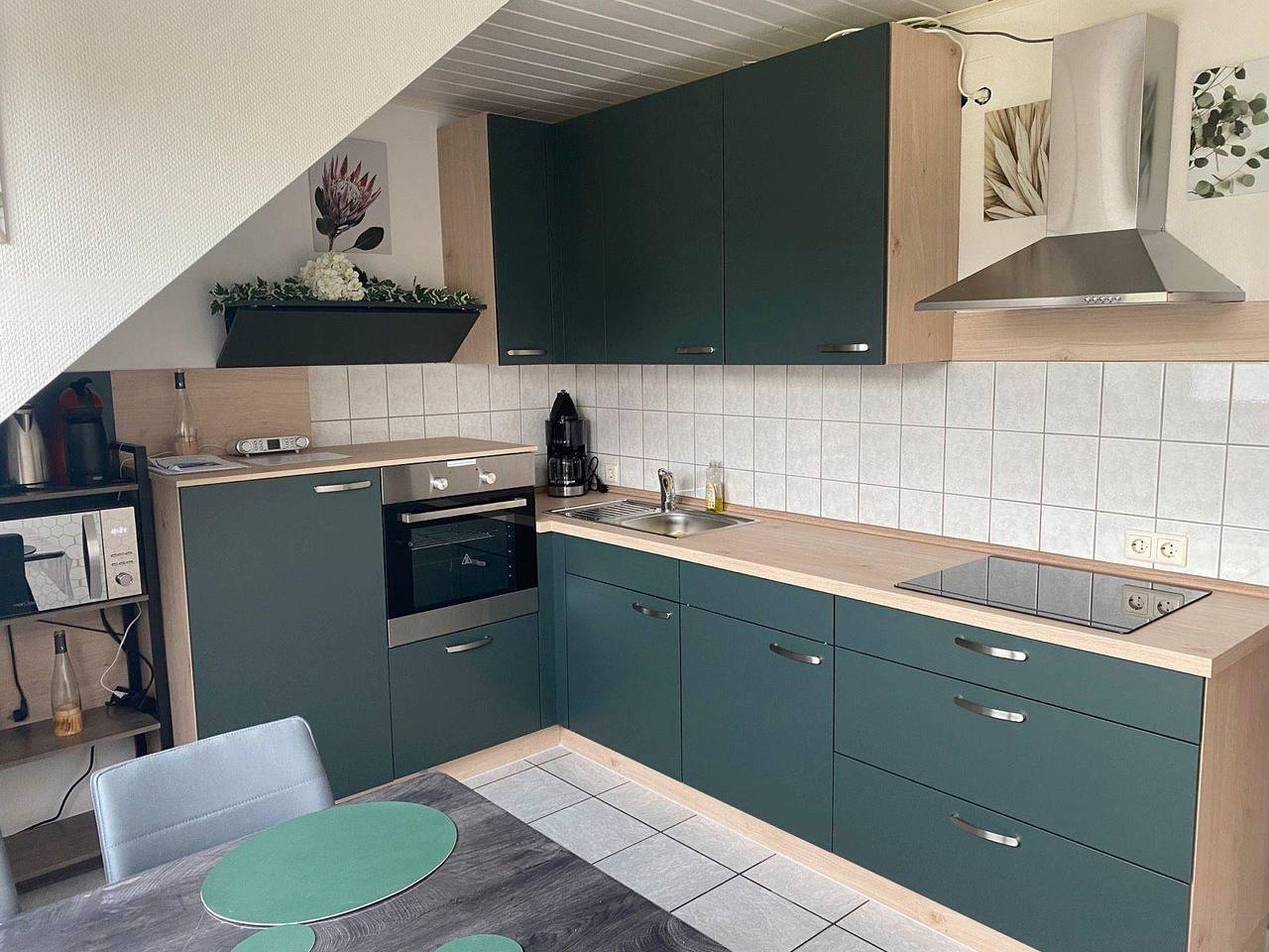 Ganze Ferienwohnung, 4-Bett-Fewo Maifeldblick, Dachgeschoss bis 5 Pers. in Polch, Osteifel