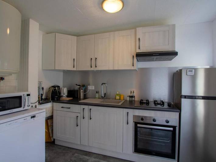 Location de vacances pour 2 personnes, avec piscine ainsi que terrasse et jardin à Ginestet - 4