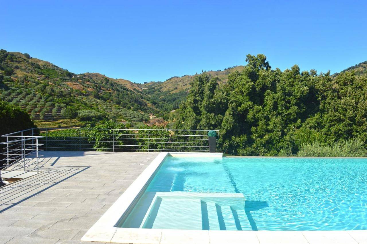 Double Room with Balcony (3 Adults) in Linguaglossa, Etna