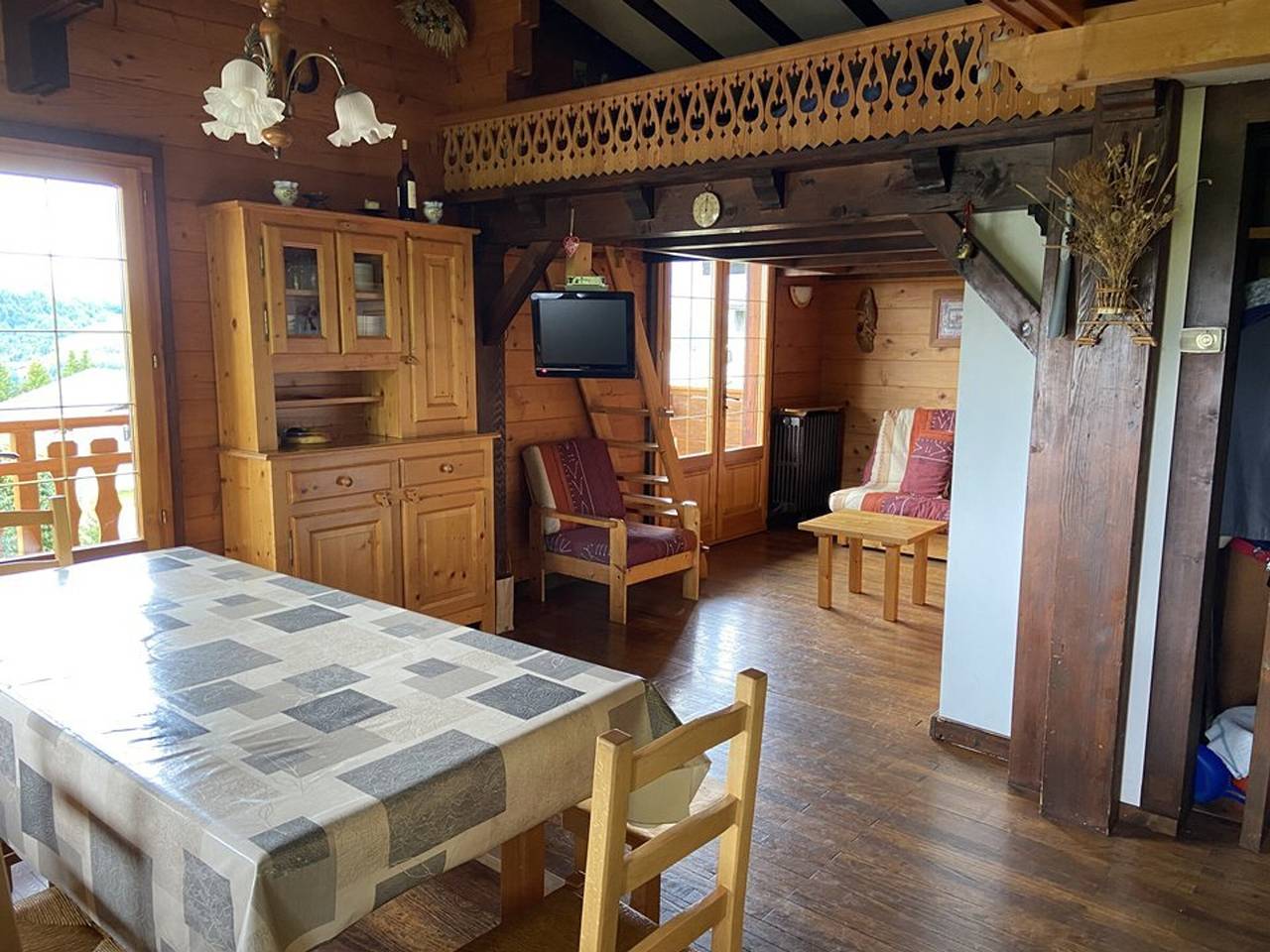 Acogedor chalet en Crest-Voland para 6 personas con cocina completa y sala de estar in Crest-Voland, Albertville region