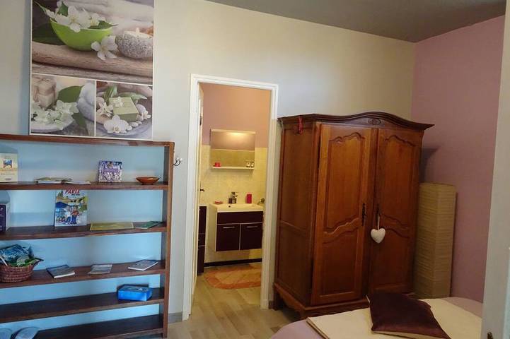 Gîte pour 2 personnes, avec jacuzzi et jardin à Manosque - 4